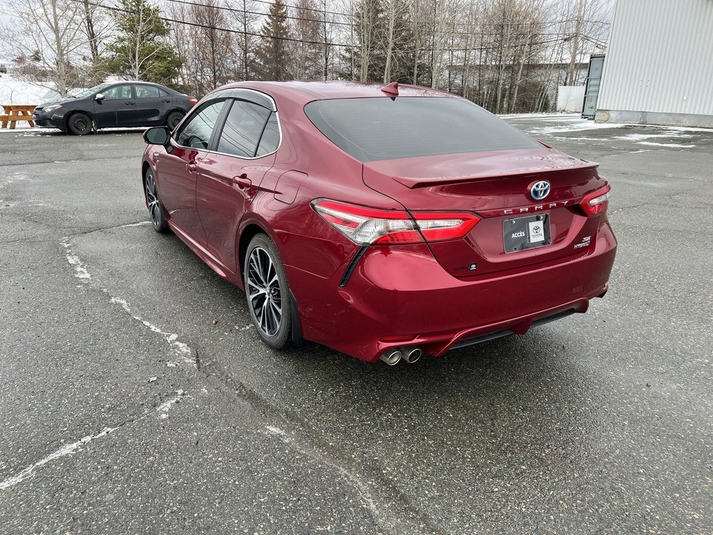 Camry Hybrid SE 2018 à Rouyn-Noranda, Québec - 4 - w1024h768px