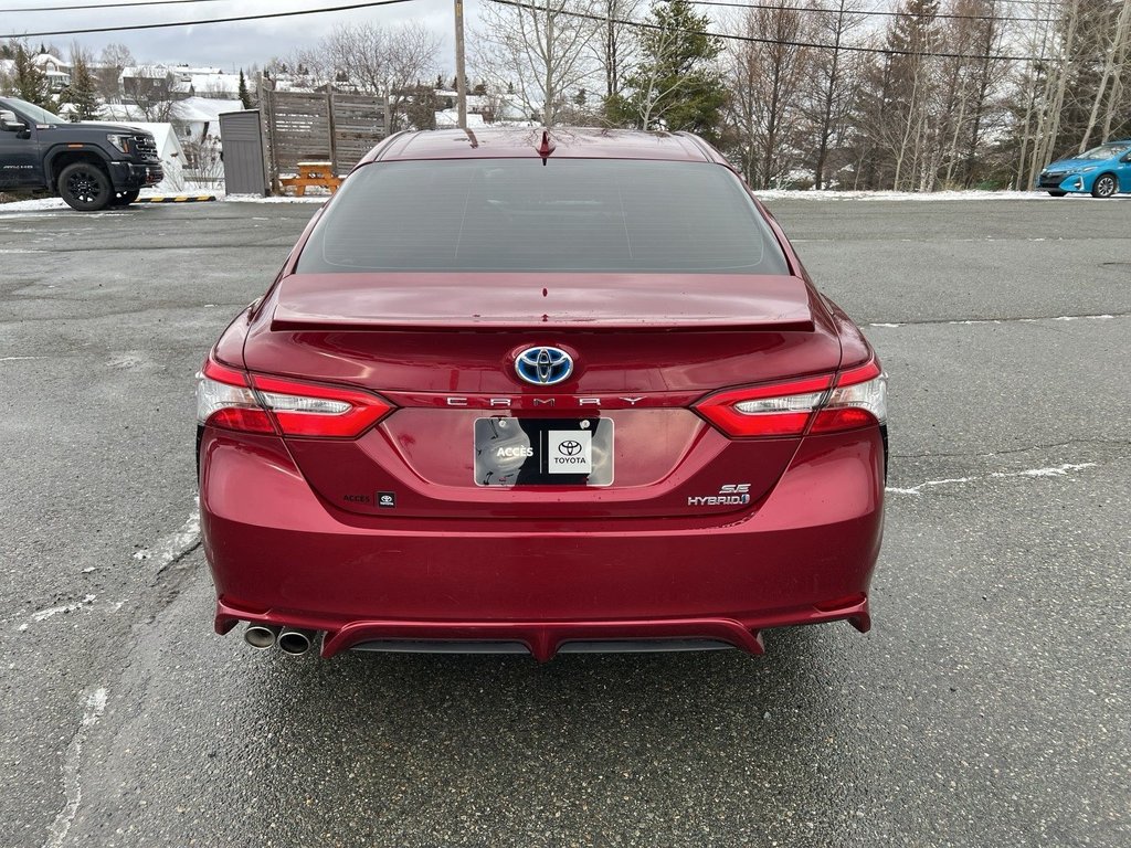 Camry Hybrid SE 2018 à Rouyn-Noranda, Québec - 3 - w1024h768px