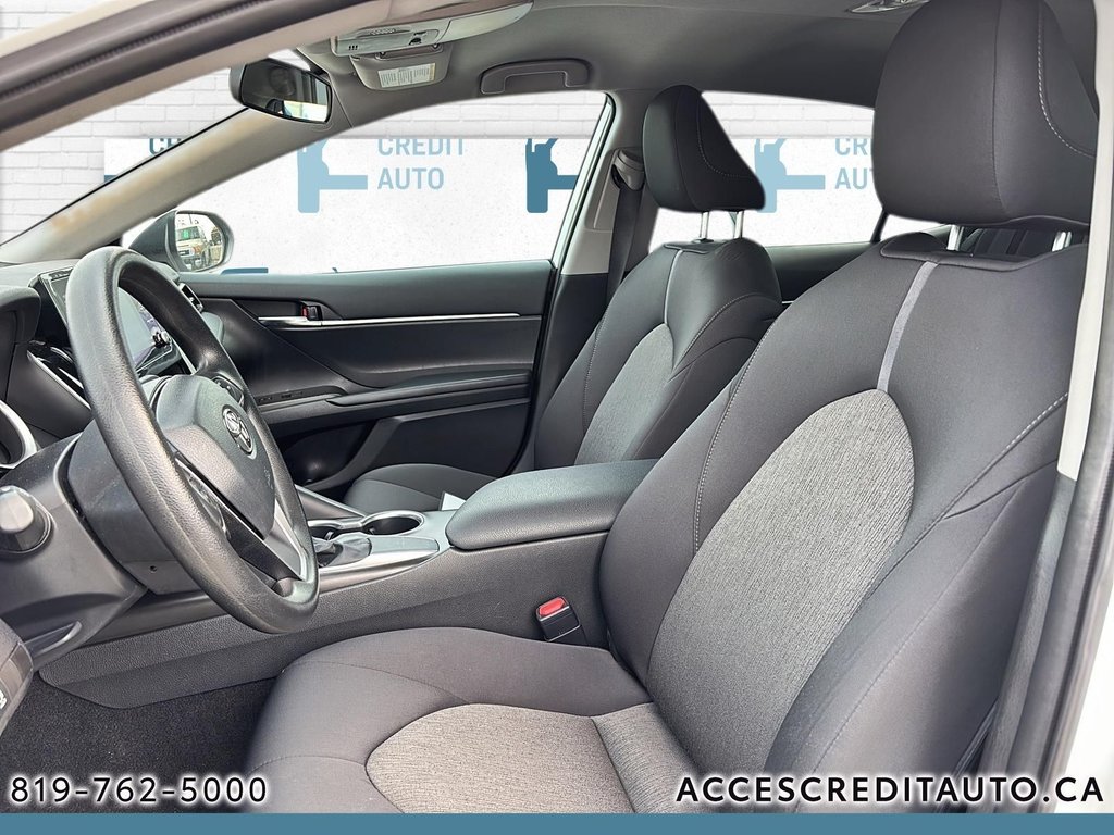 Toyota Camry LE 2022 à Rouyn-Noranda, Québec - 9 - w1024h768px
