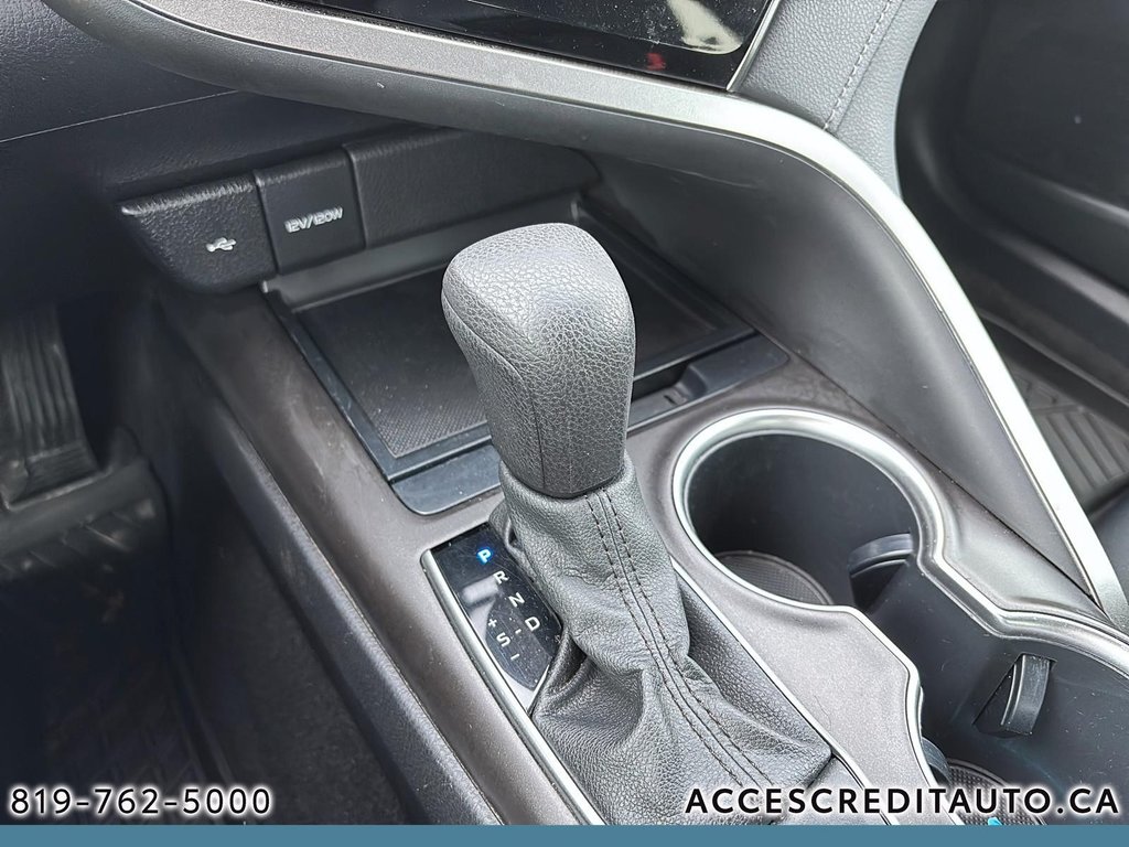 Toyota Camry LE 2022 à Rouyn-Noranda, Québec - 15 - w1024h768px