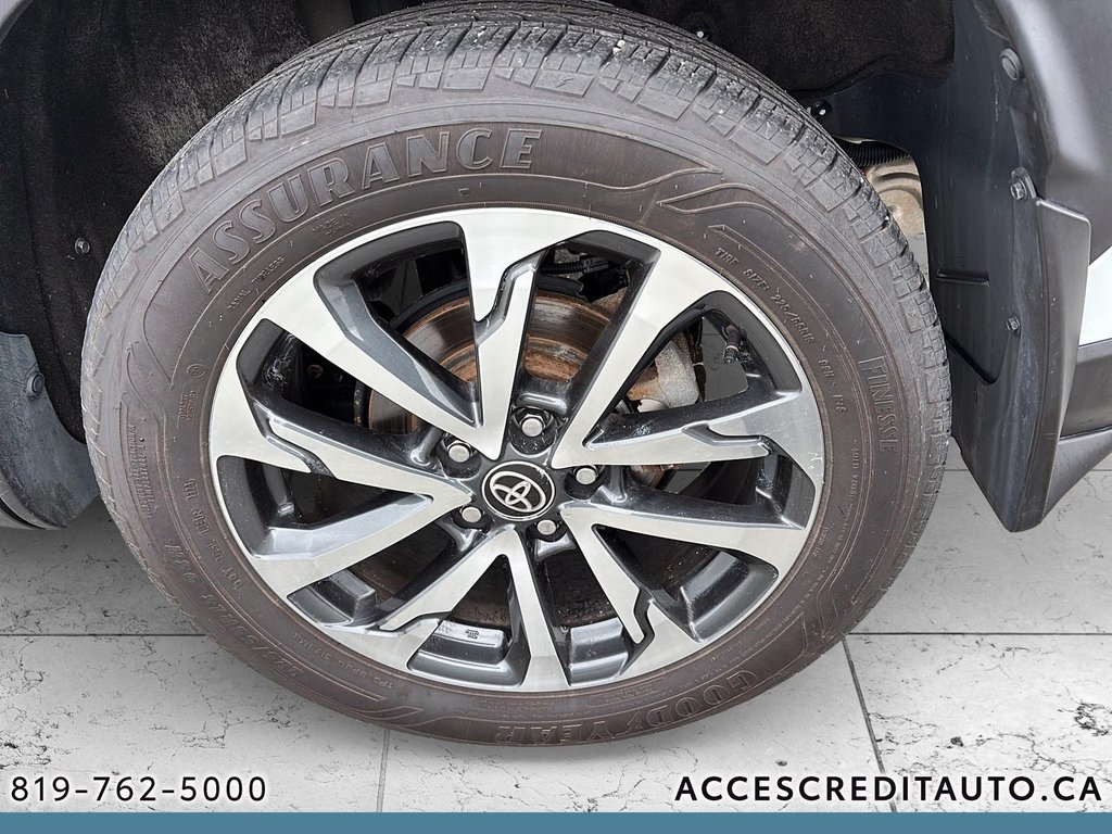 Toyota COROLLA CROSS XLE 2022 à Rouyn-Noranda, Québec - 7 - w1024h768px