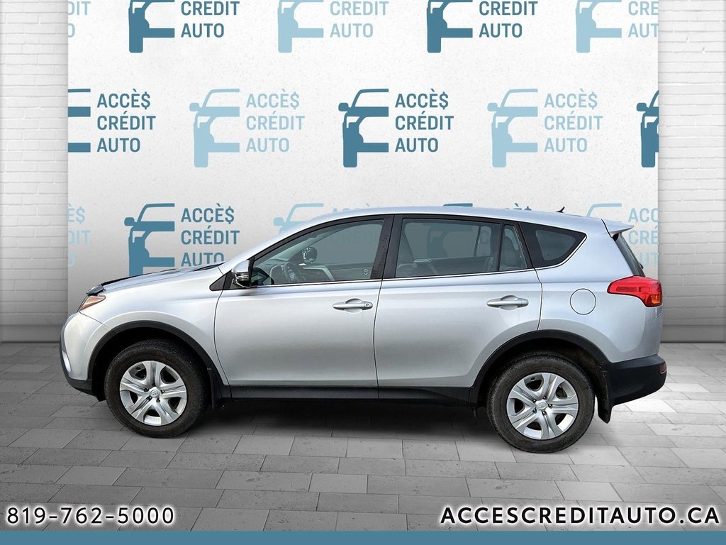 RAV4 LE 2014 à Rouyn-Noranda, Québec - 5 - w1024h768px