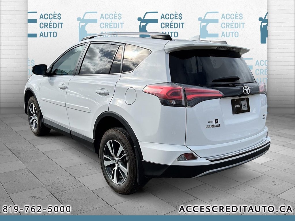 2018  RAV4 SE in Rouyn-Noranda, Quebec - 4 - w1024h768px