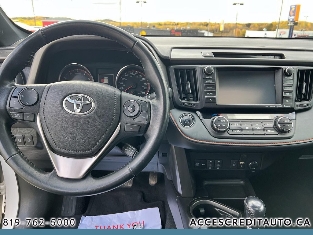 2018  RAV4 SE in Rouyn-Noranda, Quebec - 9 - w1024h768px