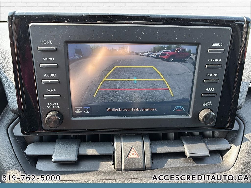 Toyota RAV4 Hybrid LE 2022 à Rouyn-Noranda, Québec - 17 - w1024h768px