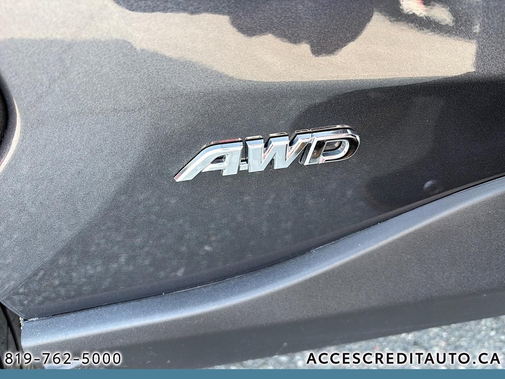 Toyota RAV4 Hybrid LE 2022 à Rouyn-Noranda, Québec - 16 - w1024h768px
