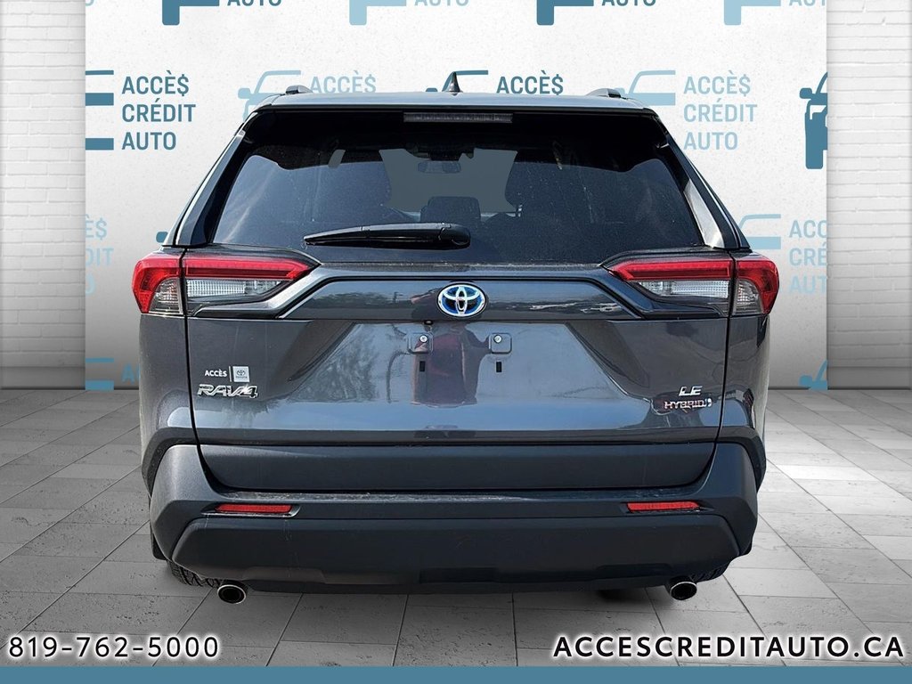 Toyota RAV4 Hybrid LE 2022 à Rouyn-Noranda, Québec - 3 - w1024h768px