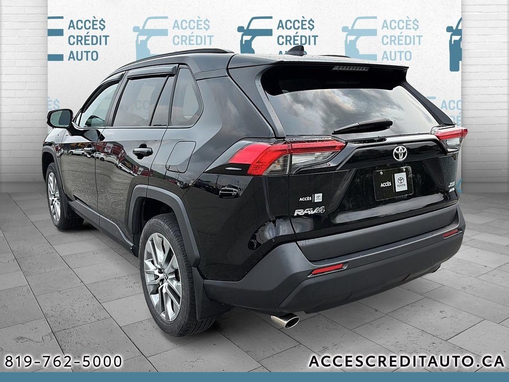 Toyota RAV4 XLE 2022 à Rouyn-Noranda, Québec - 4 - w1024h768px