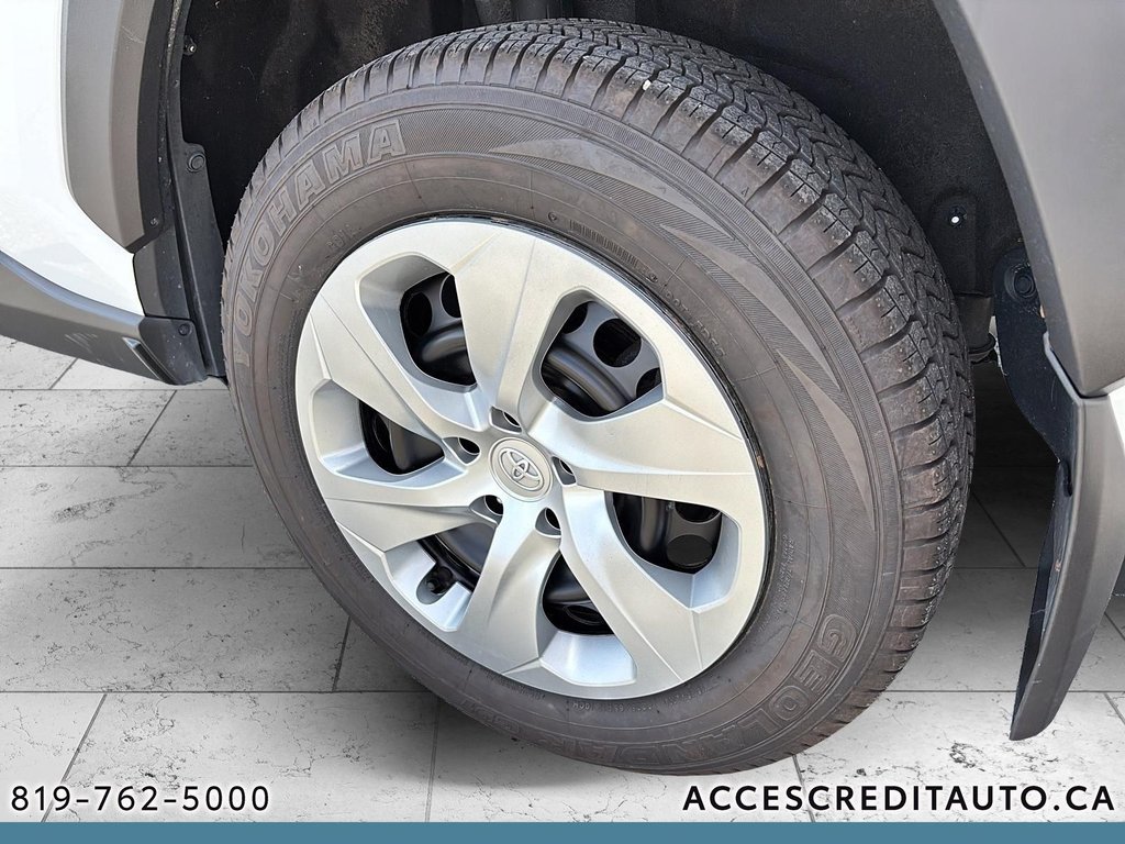 Toyota RAV4 LE 2023 à Rouyn-Noranda, Québec - 7 - w1024h768px