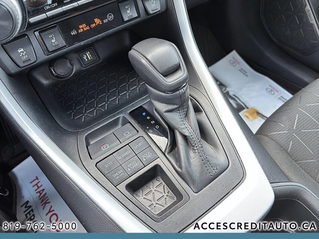 Toyota RAV4 LE 2023 à Rouyn-Noranda, Québec - 15 - w1024h768px