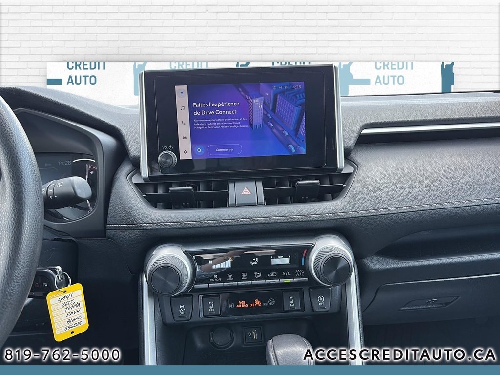 Toyota RAV4 LE 2023 à Rouyn-Noranda, Québec - 14 - w1024h768px