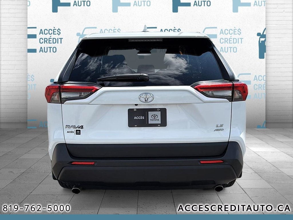 Toyota RAV4 LE 2023 à Rouyn-Noranda, Québec - 3 - w1024h768px