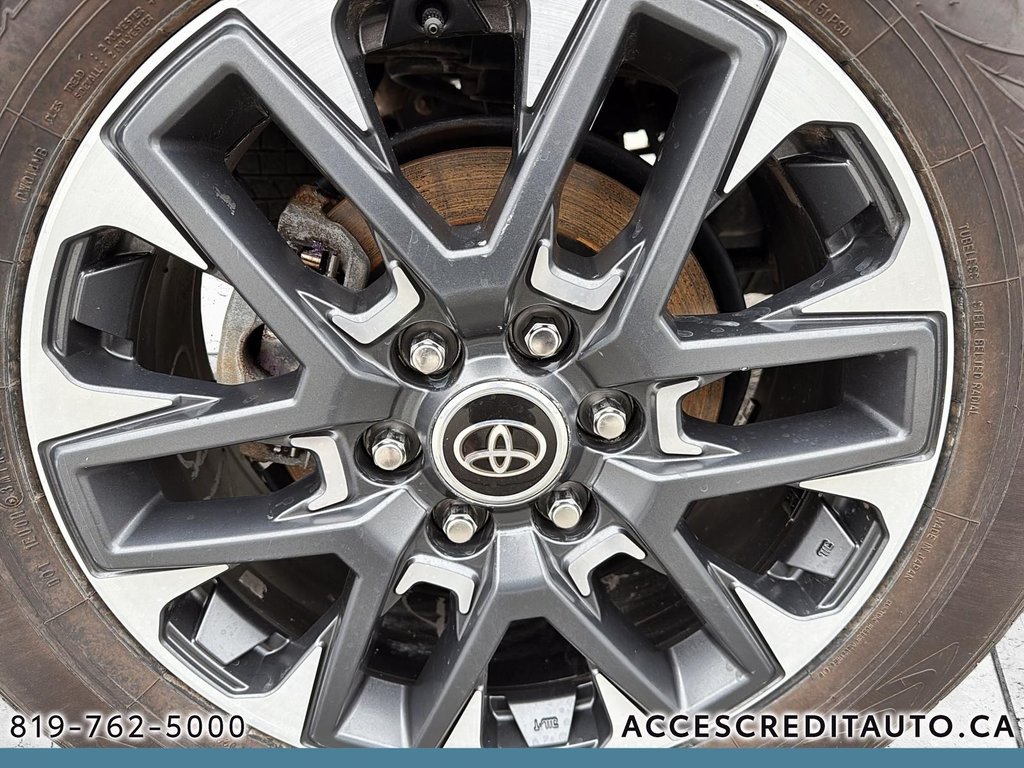 Toyota Tundra Limited 2022 à Rouyn-Noranda, Québec - 7 - w1024h768px