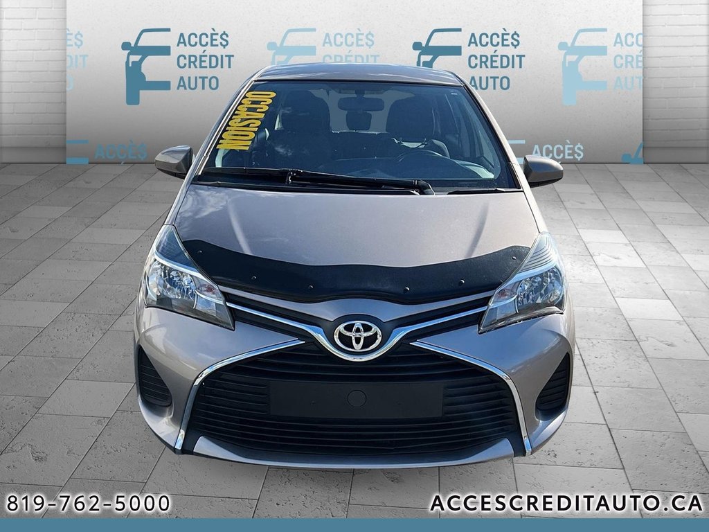 Yaris  2015 à Rouyn-Noranda, Québec - 2 - w1024h768px