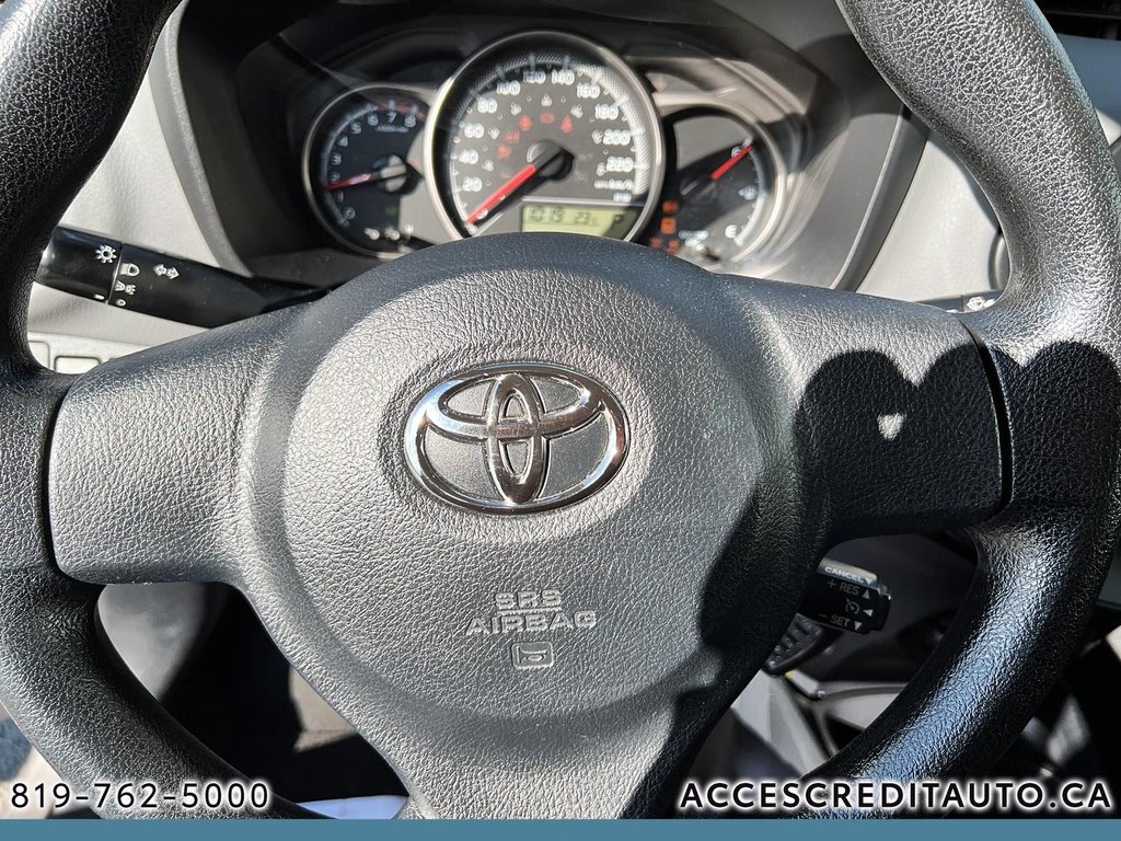 Yaris  2015 à Rouyn-Noranda, Québec - 12 - w1024h768px