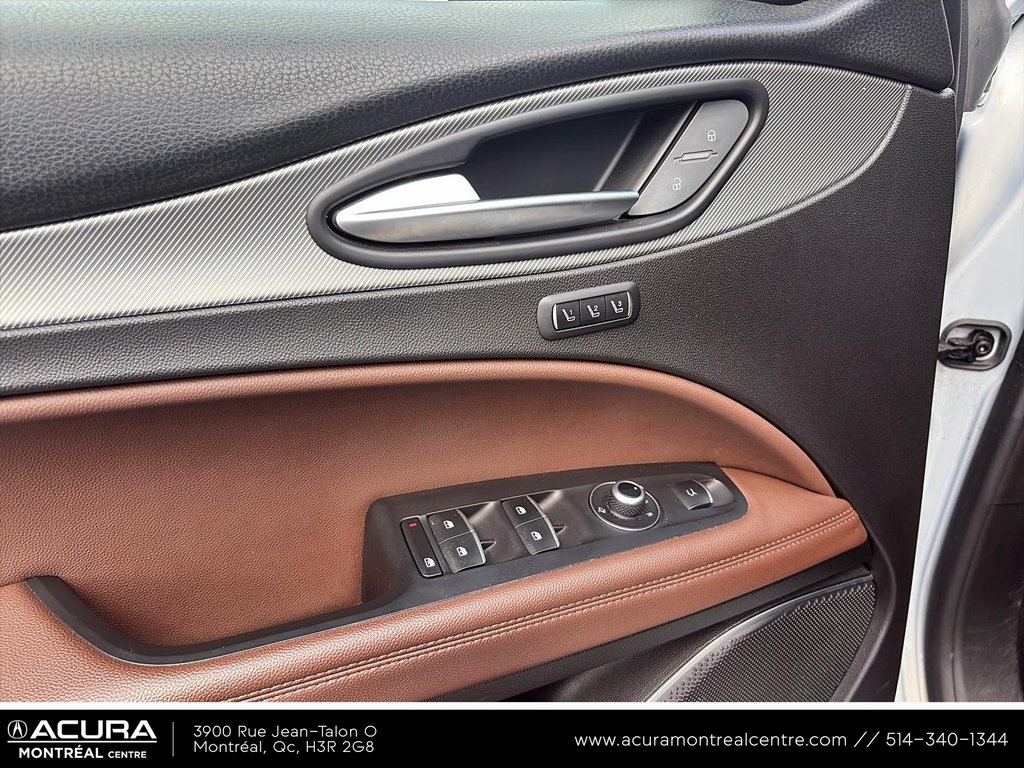 2021 Alfa Romeo Stelvio Ti Sport in Montreal, Quebec - 11 - w1024h768px