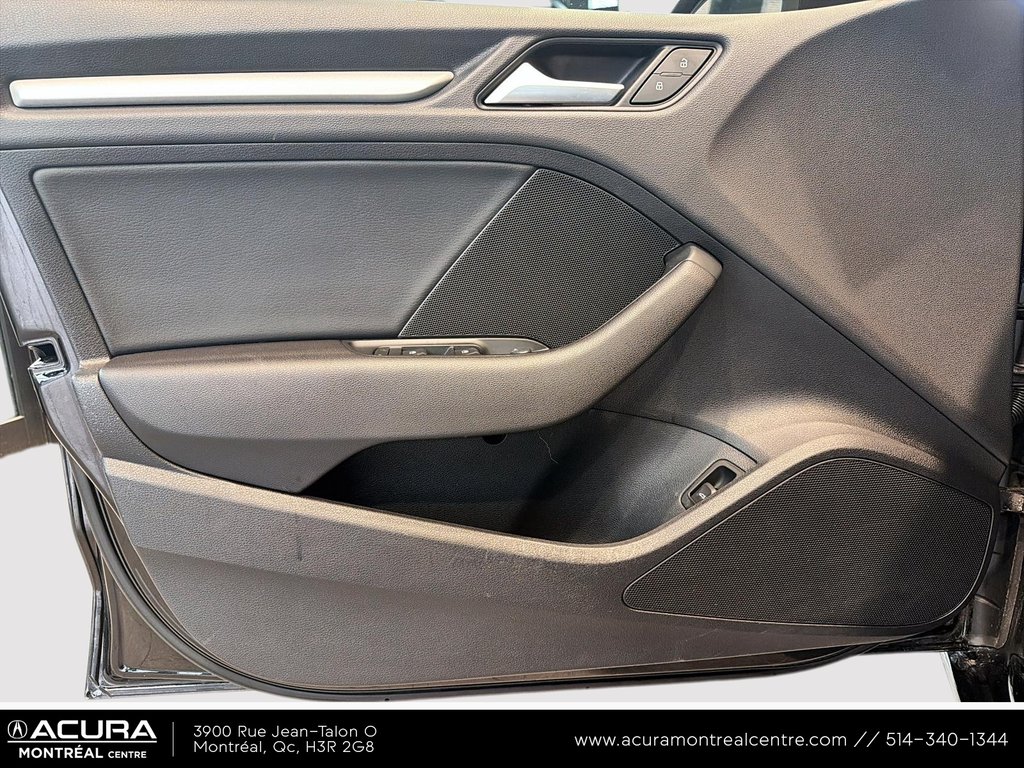 2020 Audi A3 Sedan Komfort in Montreal, Quebec - 10 - w1024h768px