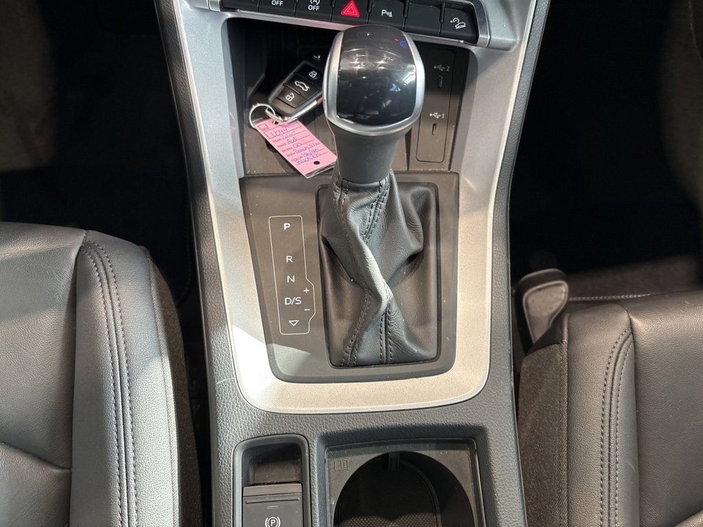 Audi Q3 Komfort 2024 à Montreal, Québec - 22 - w1024h768px