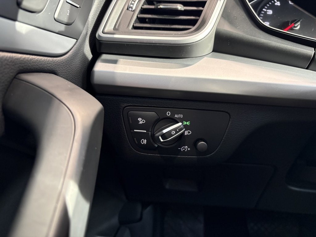 2023 Audi Q5 Komfort in Montreal, Quebec - 22 - w1024h768px