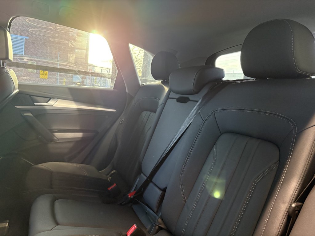 2023 Audi Q5 Komfort in Montreal, Quebec - 12 - w1024h768px