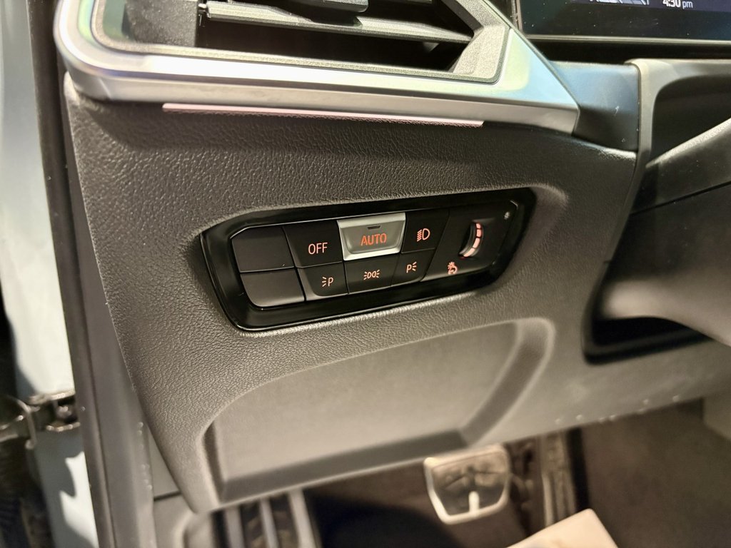 2024 BMW 3 Series M340i xDrive in Montreal, Quebec - 24 - w1024h768px