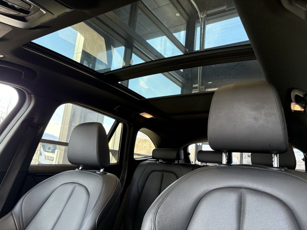 BMW X1 xDrive28i 2019 à Montreal, Québec - 20 - w1024h768px