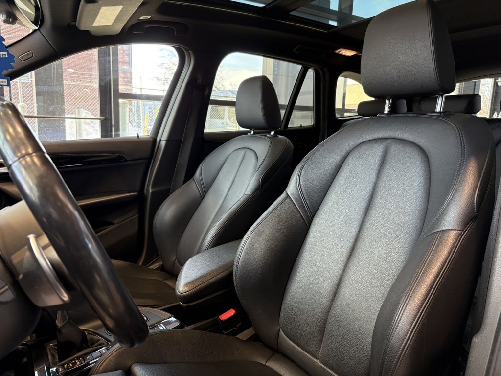 BMW X1 xDrive28i 2019 à Montreal, Québec - 9 - w1024h768px