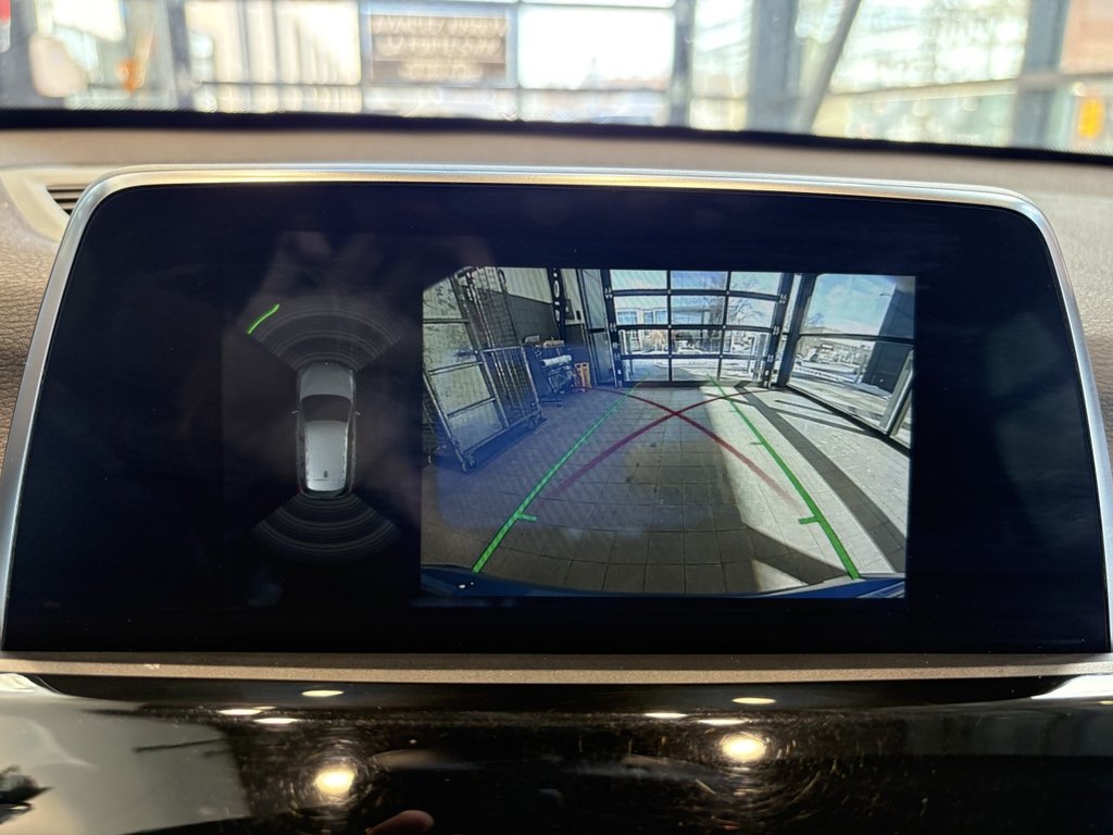 BMW X1 xDrive28i 2019 à Montreal, Québec - 21 - w1024h768px