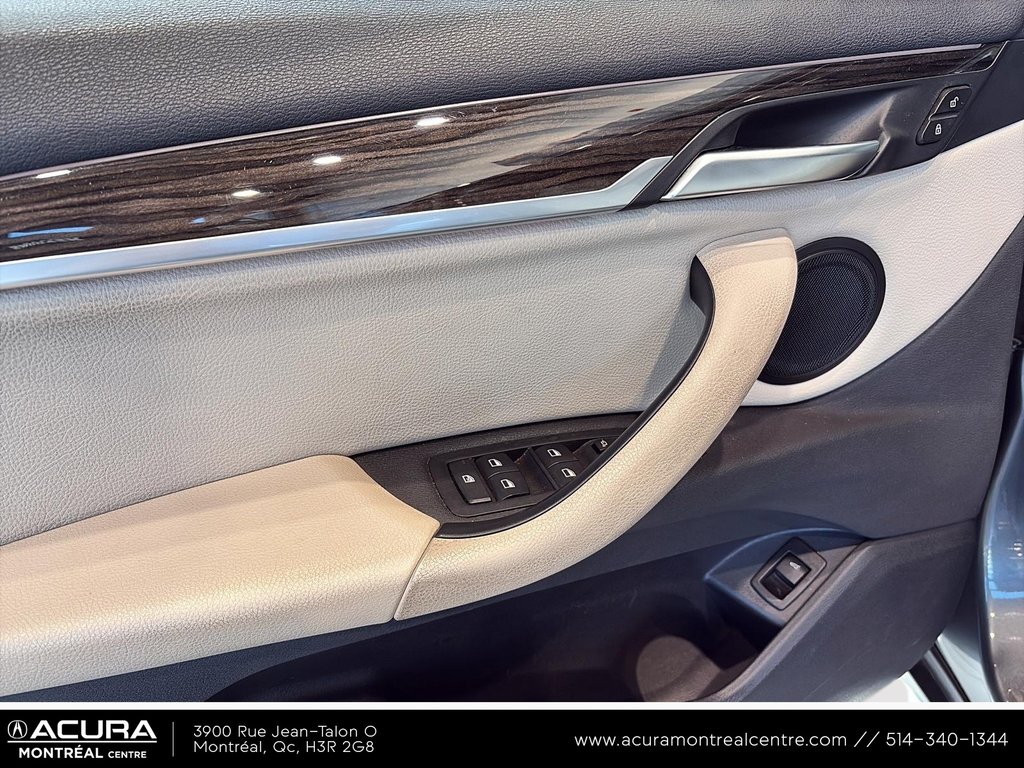BMW X1 xDrive28i 2019 à Montreal, Québec - 9 - w1024h768px