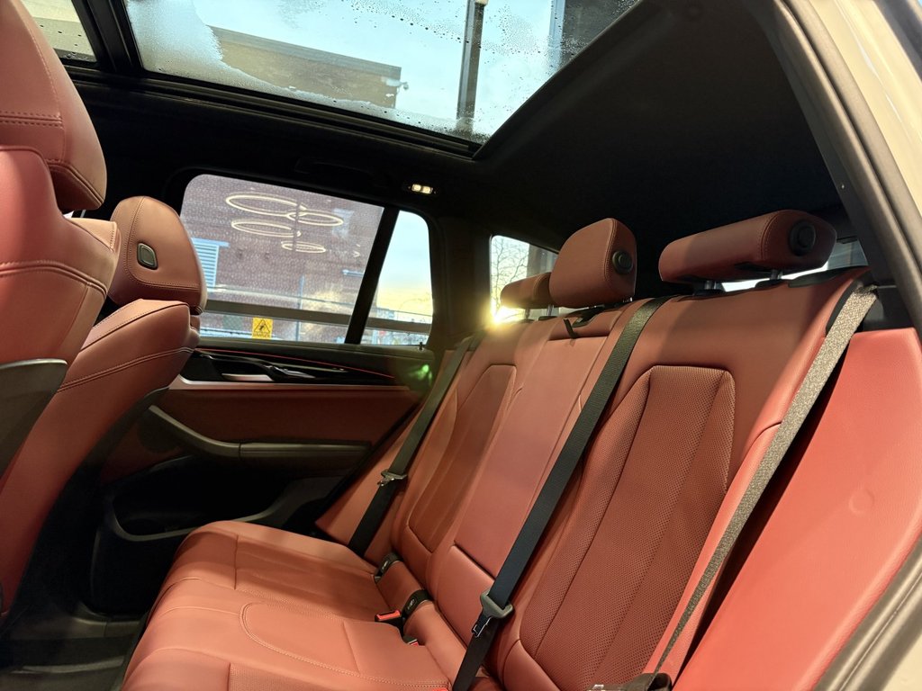 2023 BMW X3 M40i in Montreal, Quebec - 12 - w1024h768px