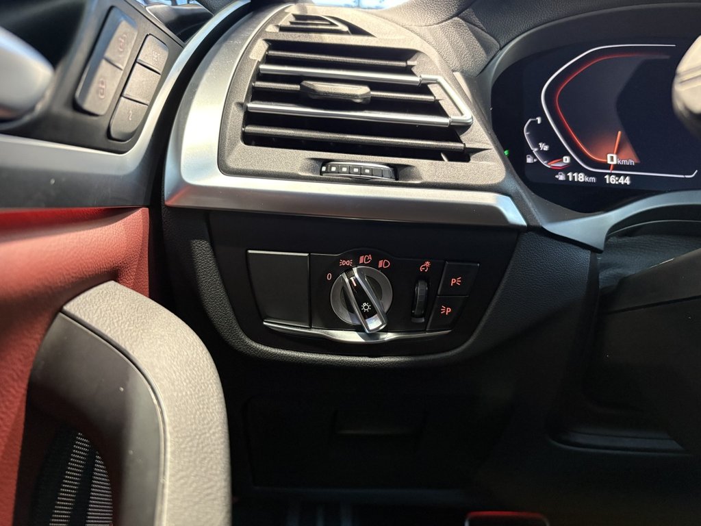 2023 BMW X3 M40i in Montreal, Quebec - 23 - w1024h768px