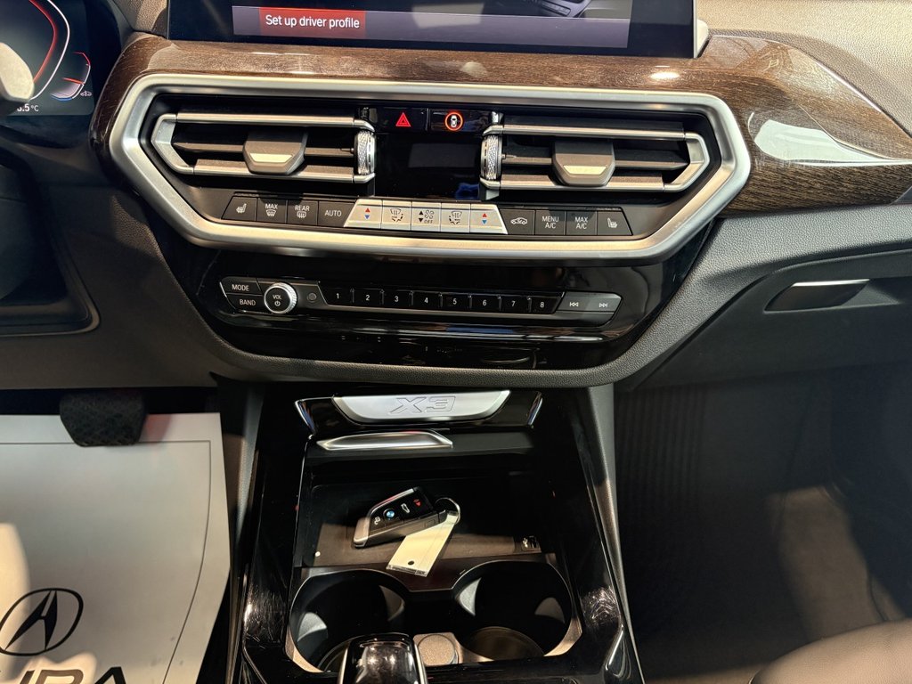 BMW X3 xDrive30i 2023 à Montreal, Québec - 19 - w1024h768px