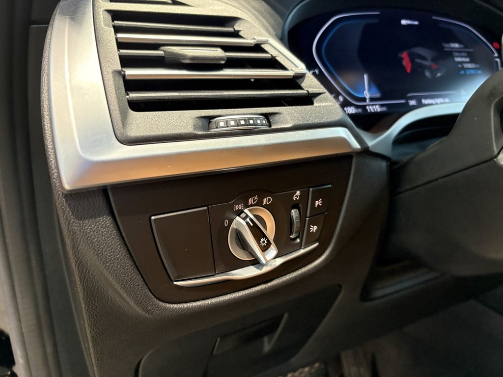 2023 BMW X3 X3 xDrive30e in Montreal, Quebec - 23 - w1024h768px