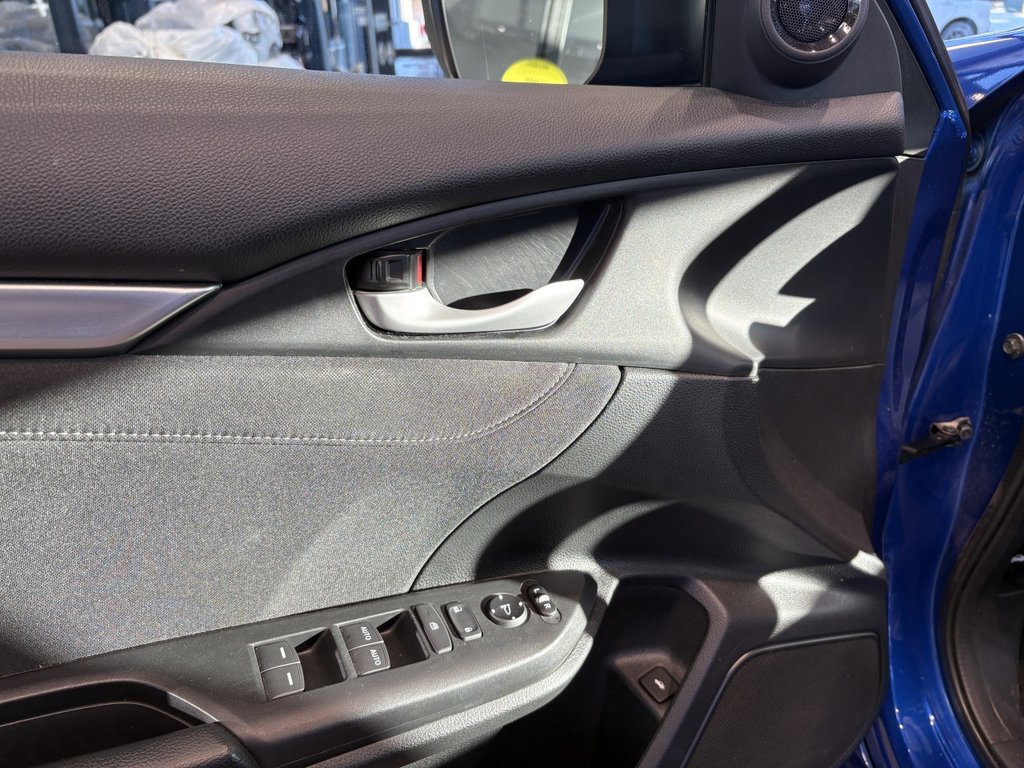Honda Civic Sedan Sport 2020 à Montreal, Québec - 20 - w1024h768px