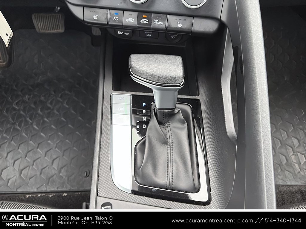 2021 Hyundai Elantra in Montreal, Quebec - 13 - w1024h768px