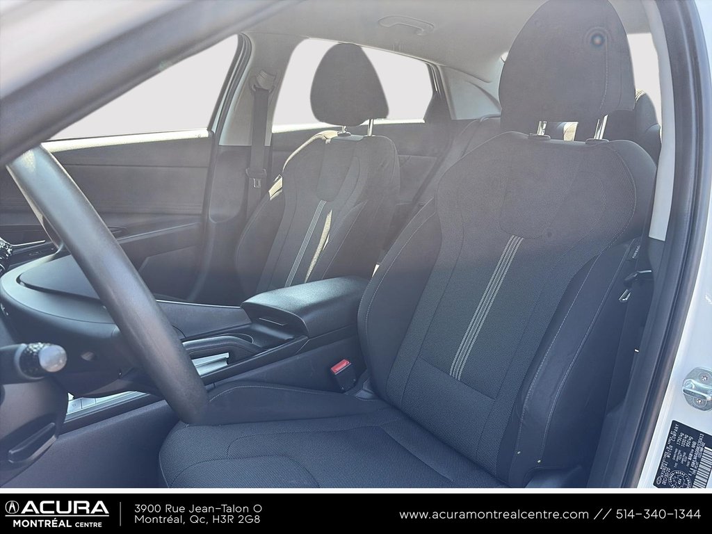2021 Hyundai Elantra Preferred in Montreal, Quebec - 8 - w1024h768px