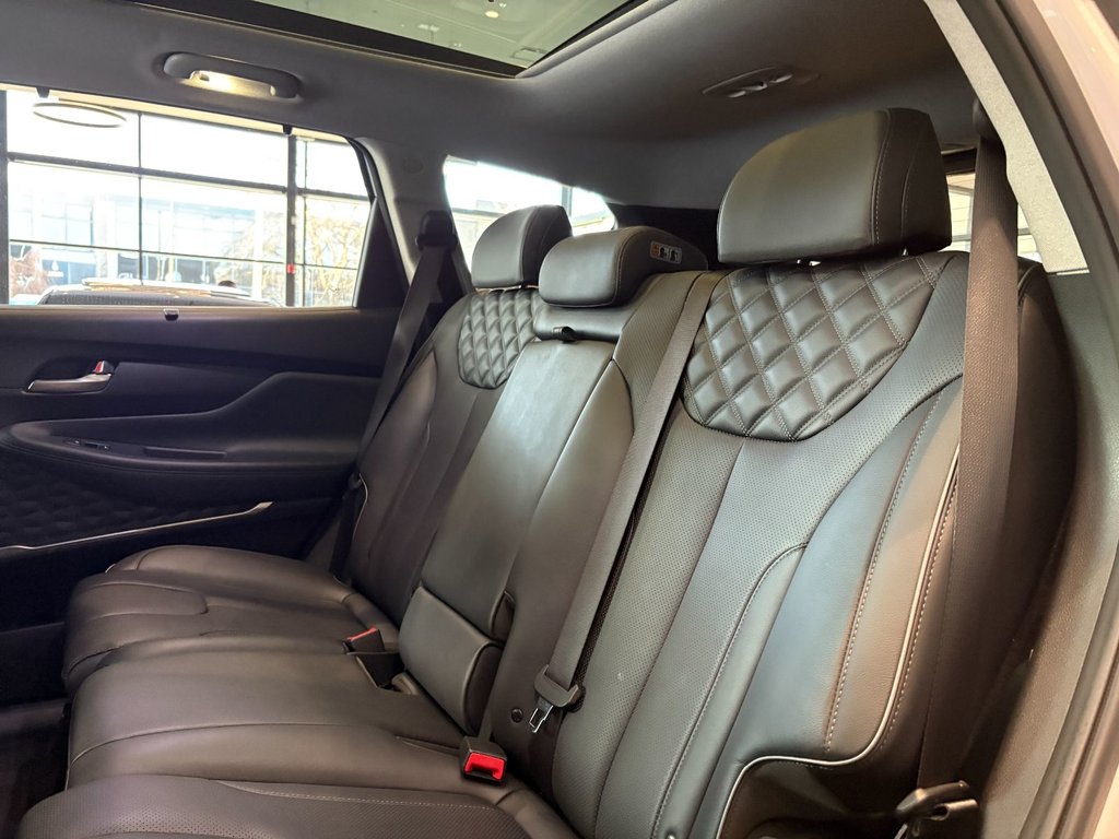 Hyundai Santa Fe Hybrid Luxury 2021 à Montreal, Québec - 19 - w1024h768px