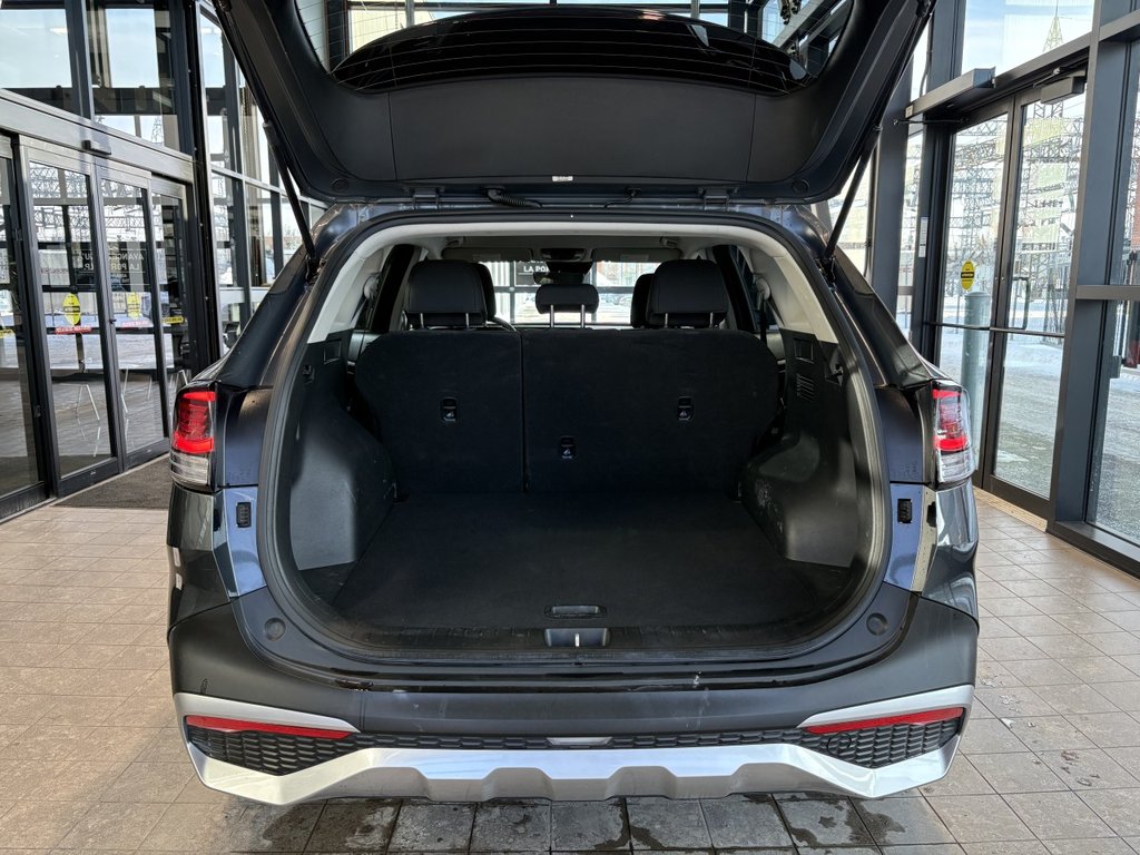 Kia Sportage  2024 à Montreal, Québec - 14 - w1024h768px