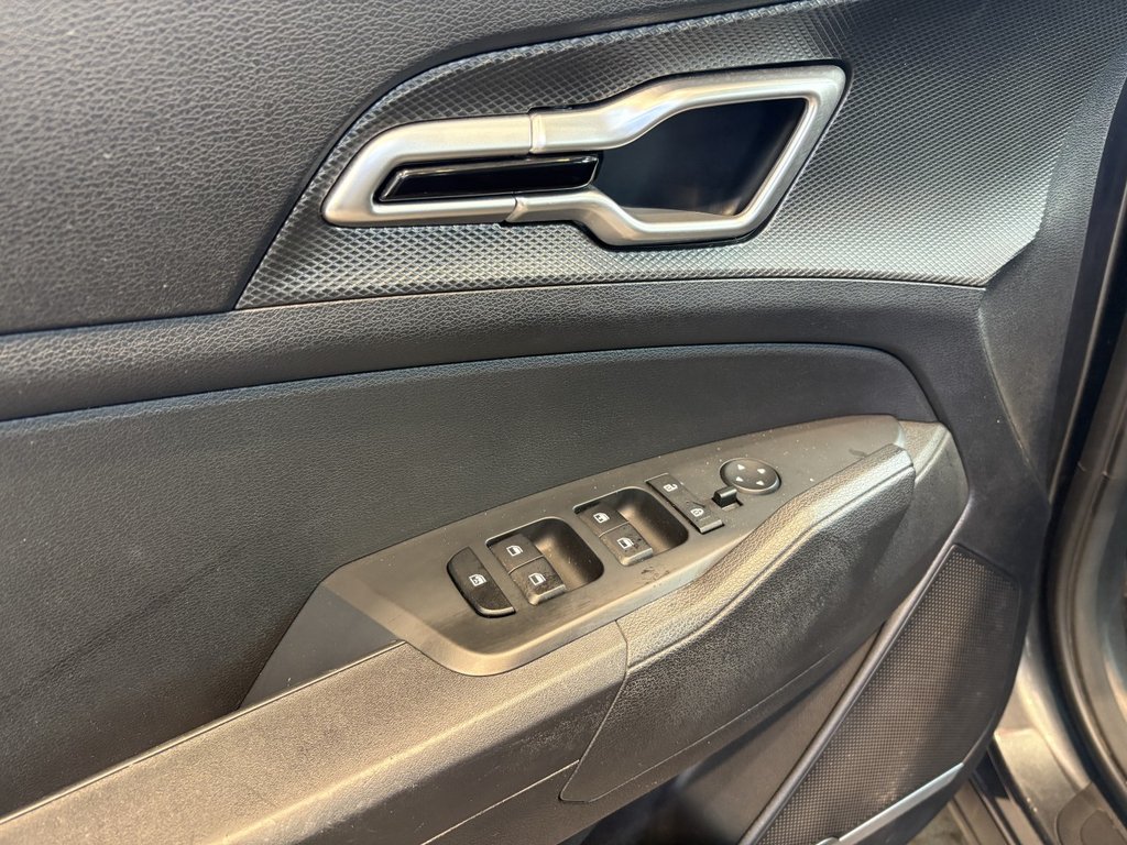 Kia Sportage  2024 à Montreal, Québec - 20 - w1024h768px