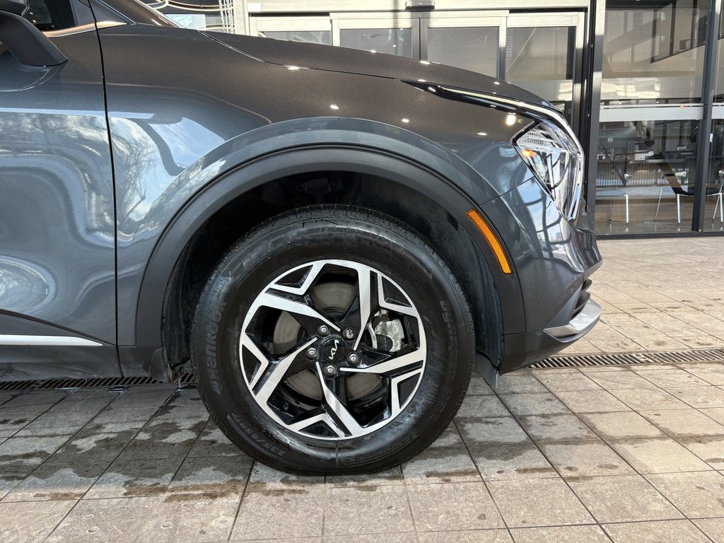 Kia Sportage  2024 à Montreal, Québec - 10 - w1024h768px