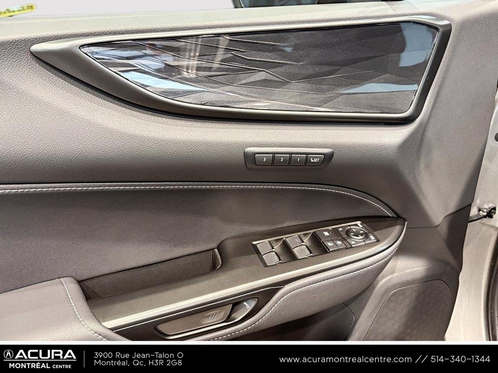 2025 Lexus NX NX 350h in Montreal, Quebec - 17 - w1024h768px