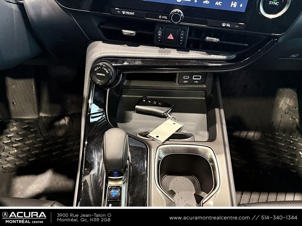 2025 Lexus NX NX 350h in Montreal, Quebec - 15 - w1024h768px