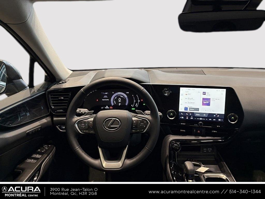 2025 Lexus NX NX 350h in Montreal, Quebec - 12 - w1024h768px