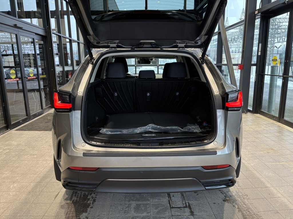 2025 Lexus NX NX 350h in Montreal, Quebec - 11 - w1024h768px