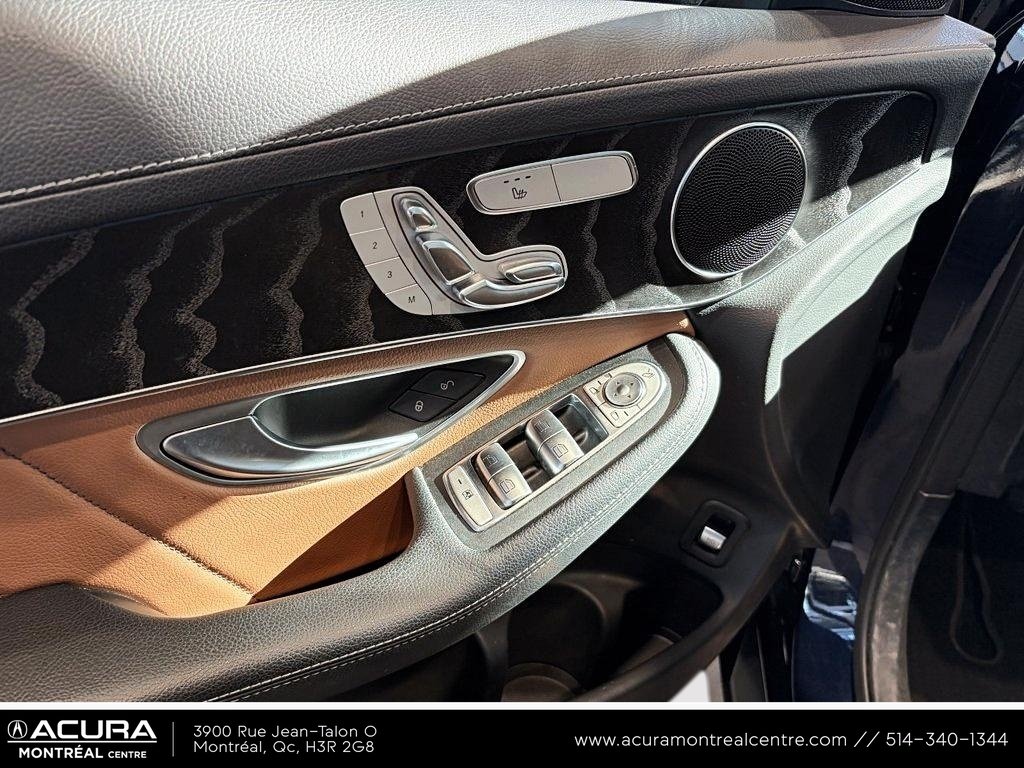 Mercedes-Benz GLC GLC 300 COUPE 2022 à Montreal, Québec - 23 - w1024h768px