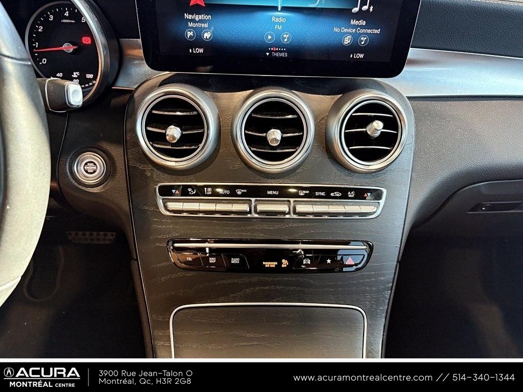 Mercedes-Benz GLC GLC 300 COUPE 2022 à Montreal, Québec - 19 - w1024h768px