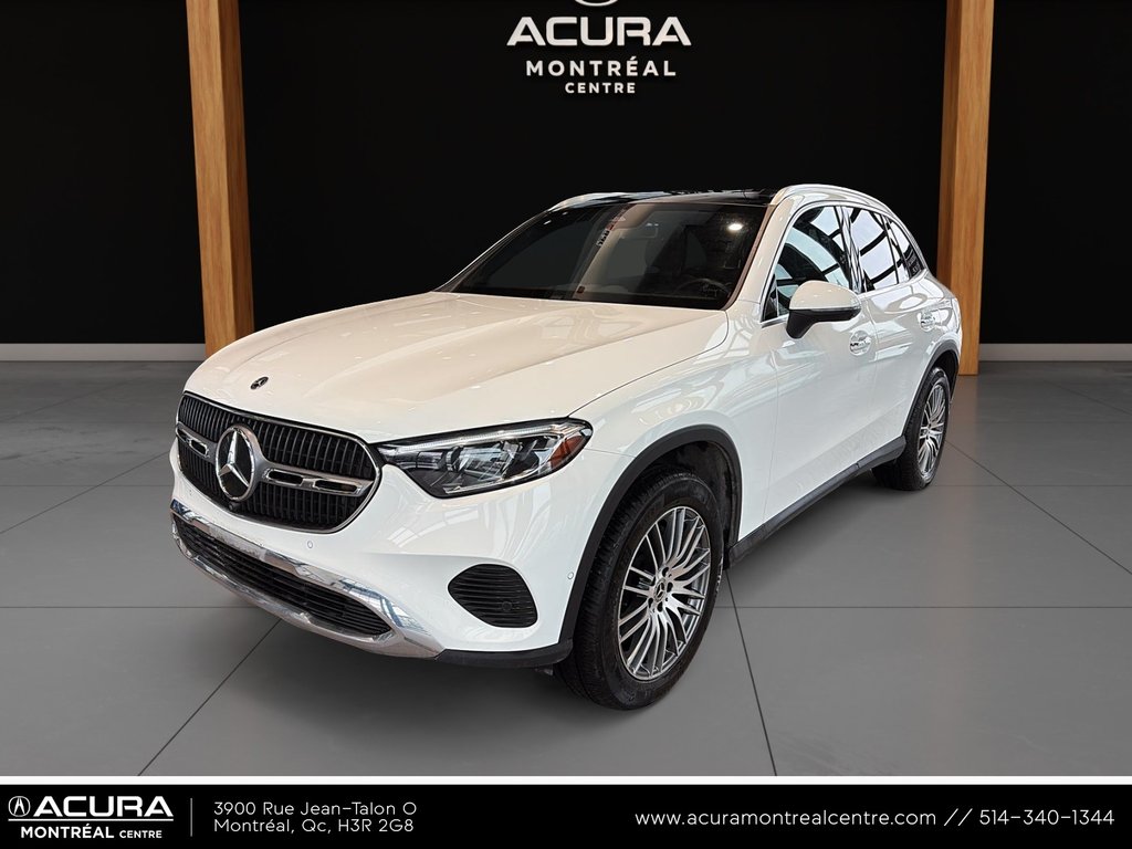 Mercedes-Benz GLC GLC 300 2024 à Montreal, Québec - 1 - w1024h768px