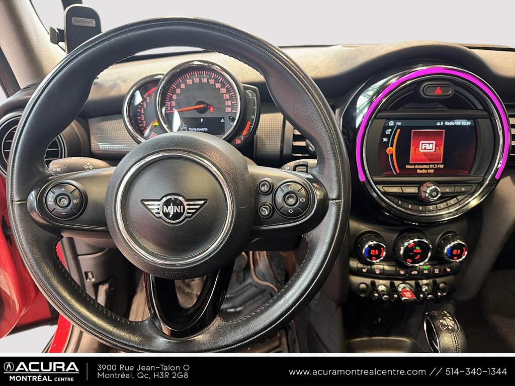 MINI 5 Door Cooper 2019 à Montreal, Québec - 13 - w1024h768px
