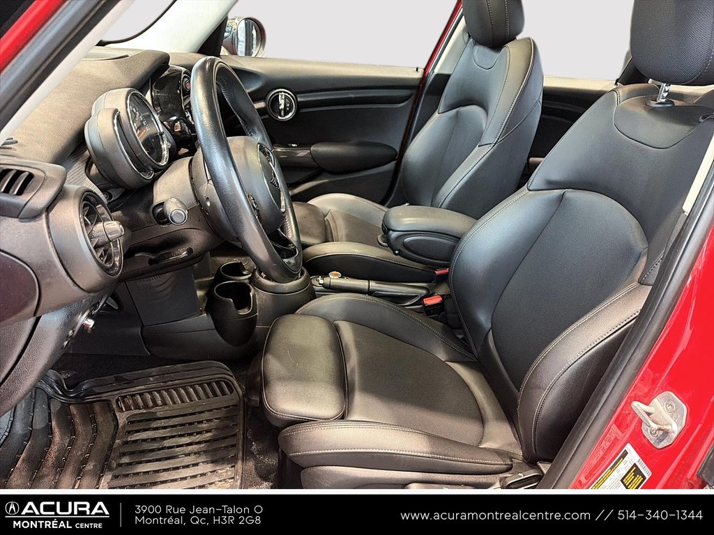 MINI 5 Door Cooper 2019 à Montreal, Québec - 8 - w1024h768px