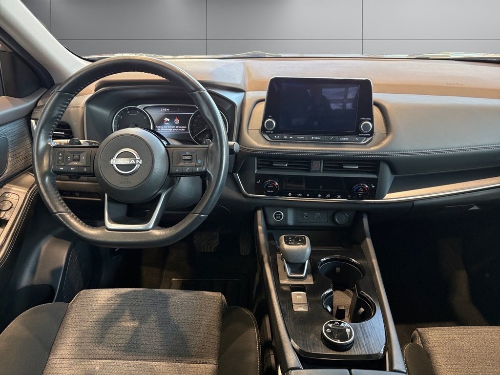 Nissan rogue SV 2023 à Montreal, Québec - 10 - w1024h768px
